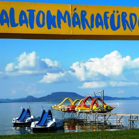 Holiday In Balatonmariafurdo 19476 *